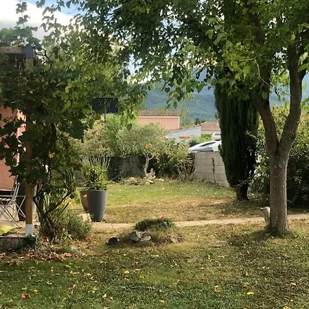 Villa Calme Avec Piscine *