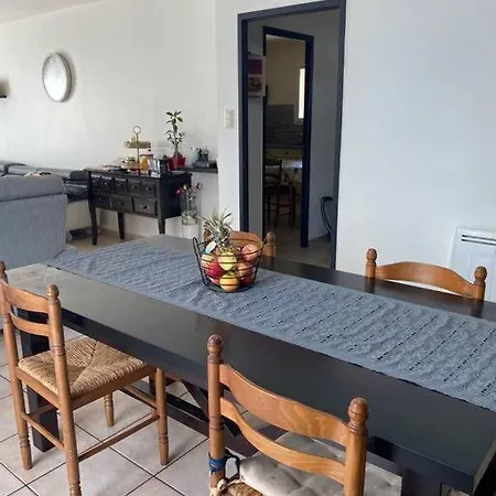 Villa Calme Avec Piscine *